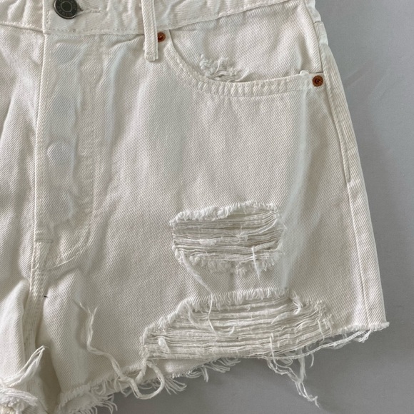 GRLFRND The Cindy High Waist Denim Short White Granada Wash - Picture 4 of 10